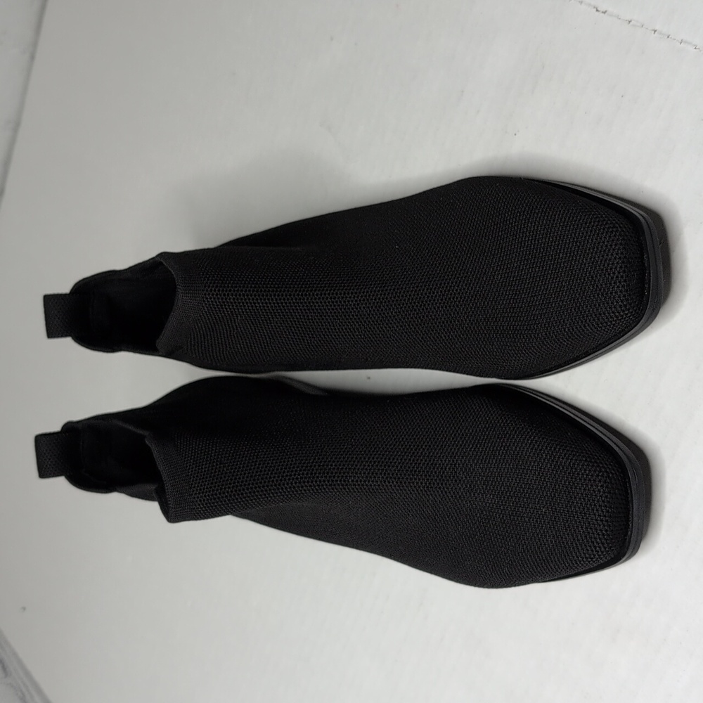 Vivaia Ryan Square Toe Water Resistant Slip On Boots Black EU 40 US 9